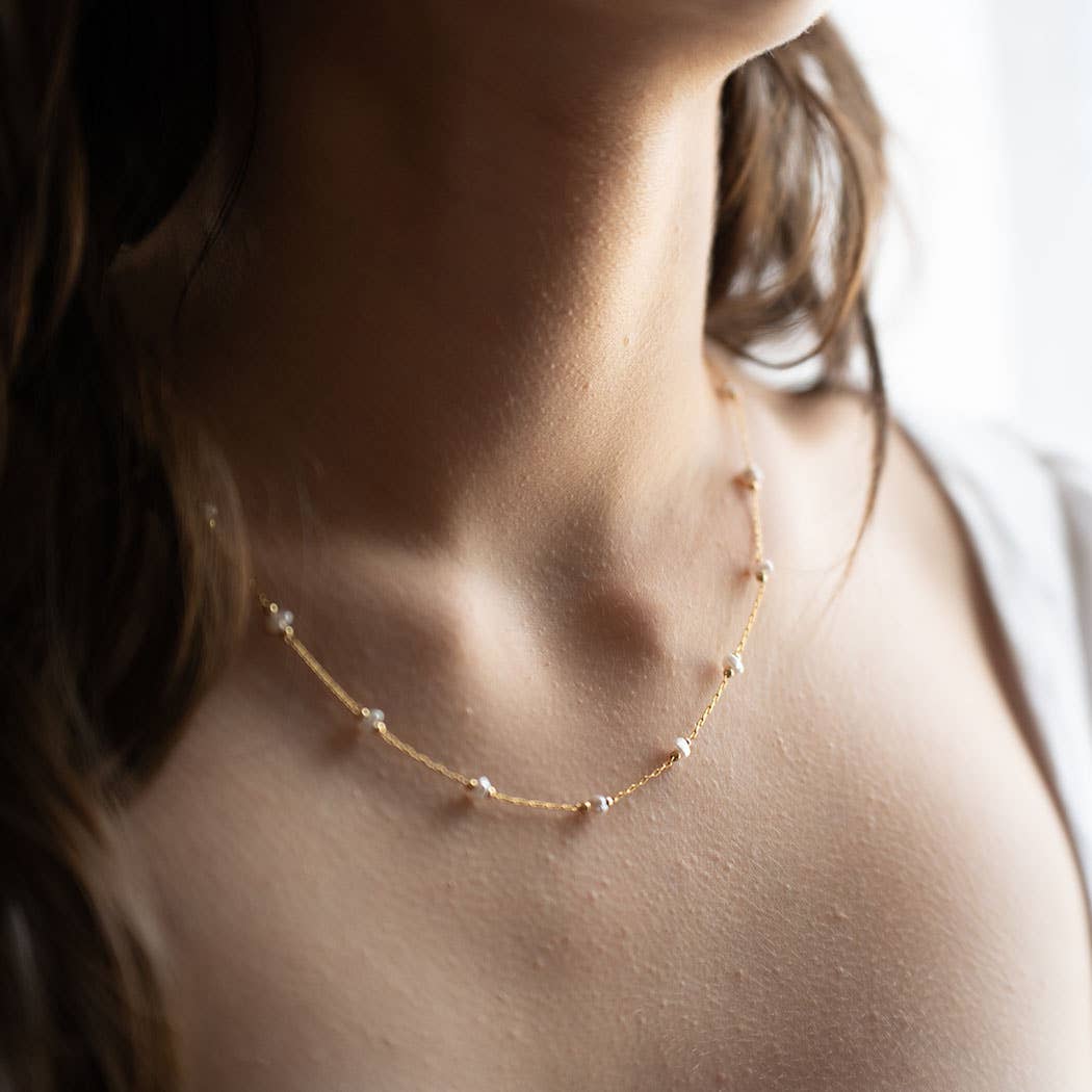 Freshwater Pearl Satellite Chain
