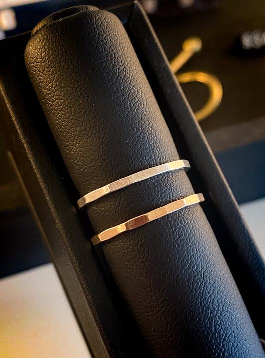 Linear Stacking Ring