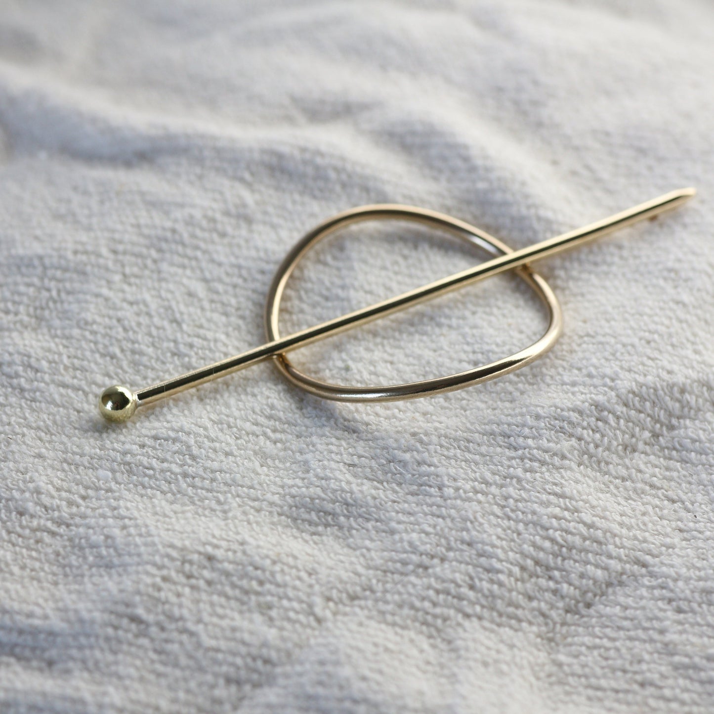 Circle Hair Pin - Vanderzee