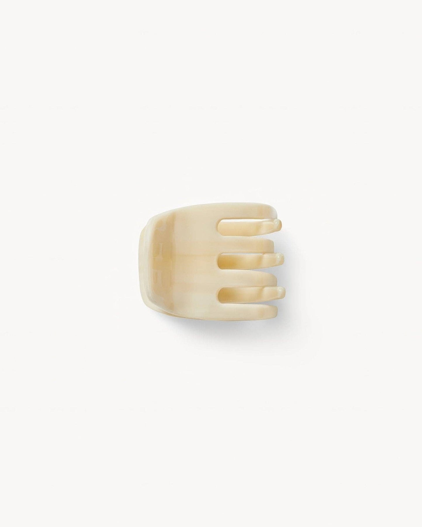 Mini Claw in Alabaster